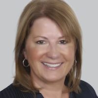 Michelle_Stiegler_headshot